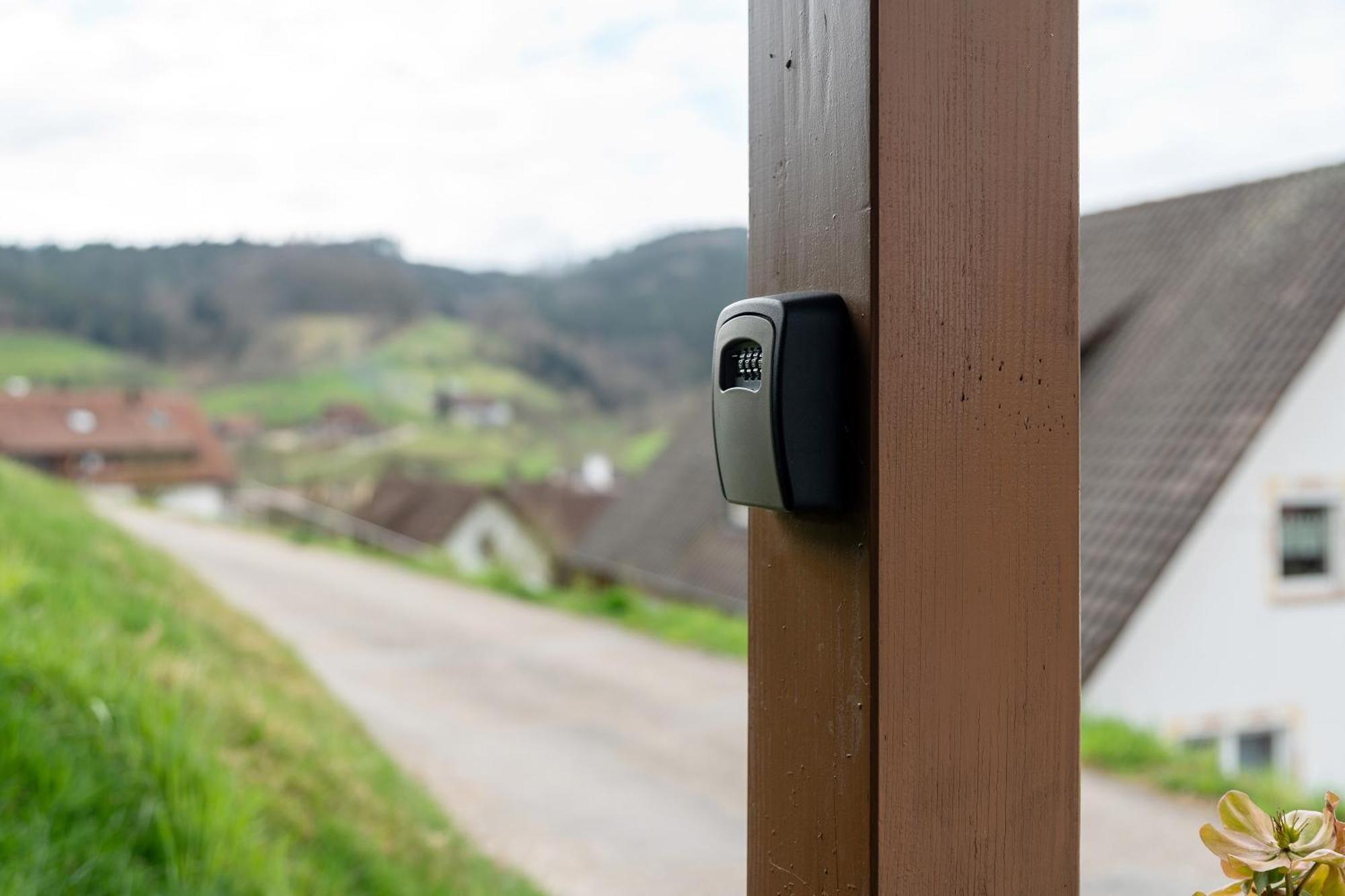 Haus Am Schroffen Ottenhofen im Schwarzwald Exterior foto